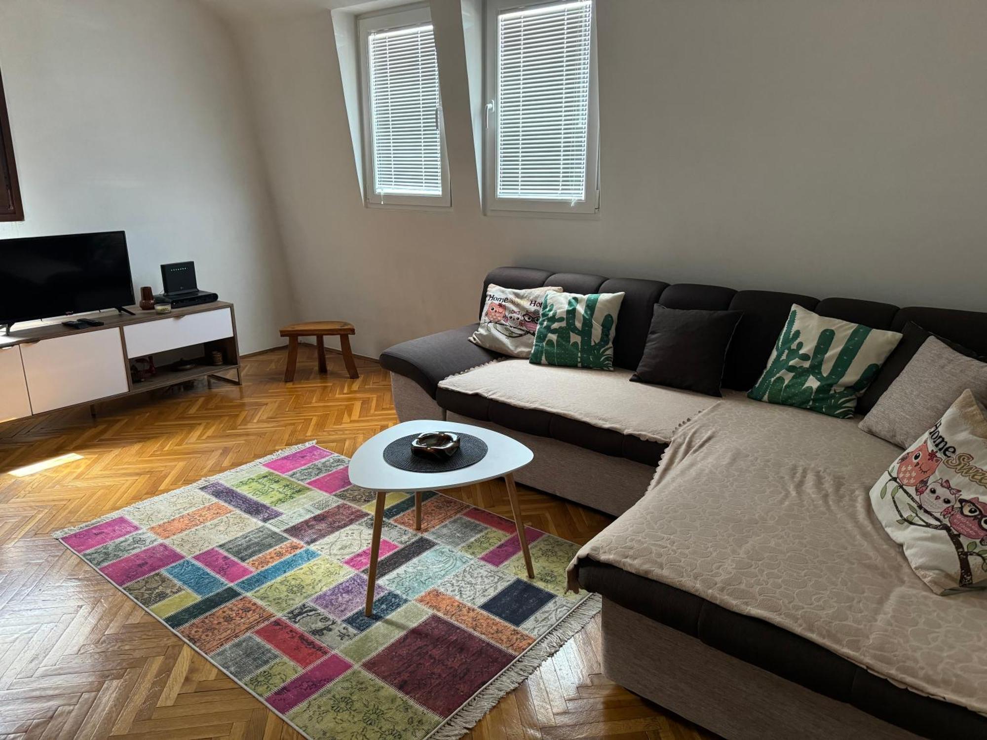 Apartman “The View” Apartment ปลูชิเน ภายนอก รูปภาพ